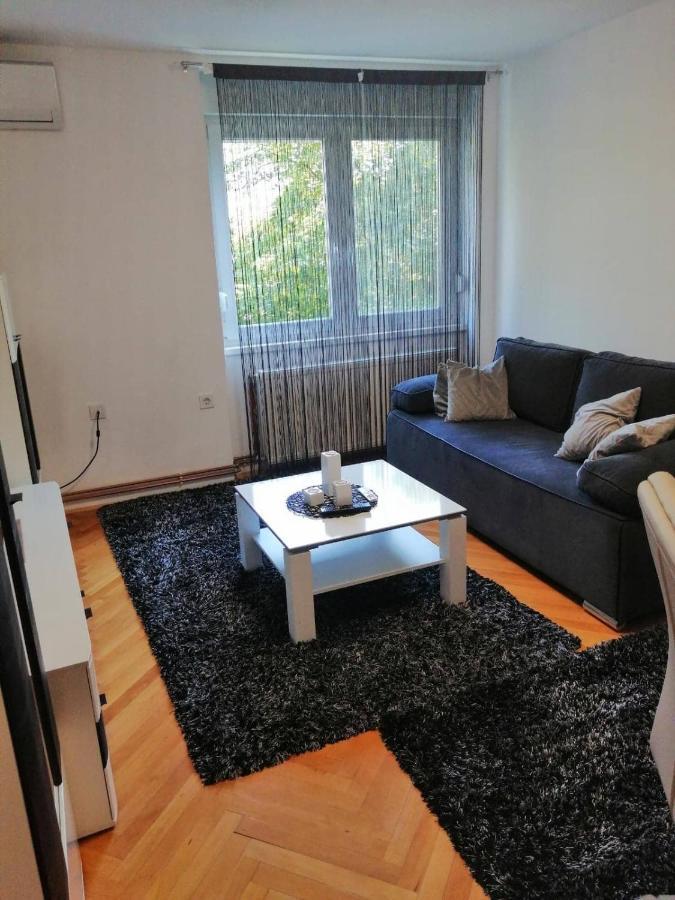 Apartman D&D*** Varaždin エクステリア 写真