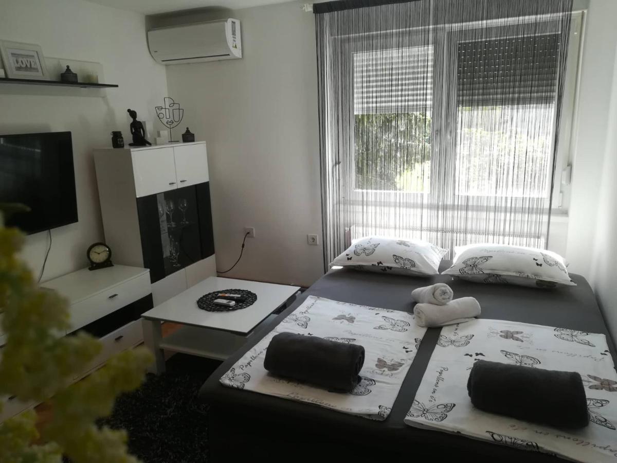 Apartman D&D*** Varaždin エクステリア 写真