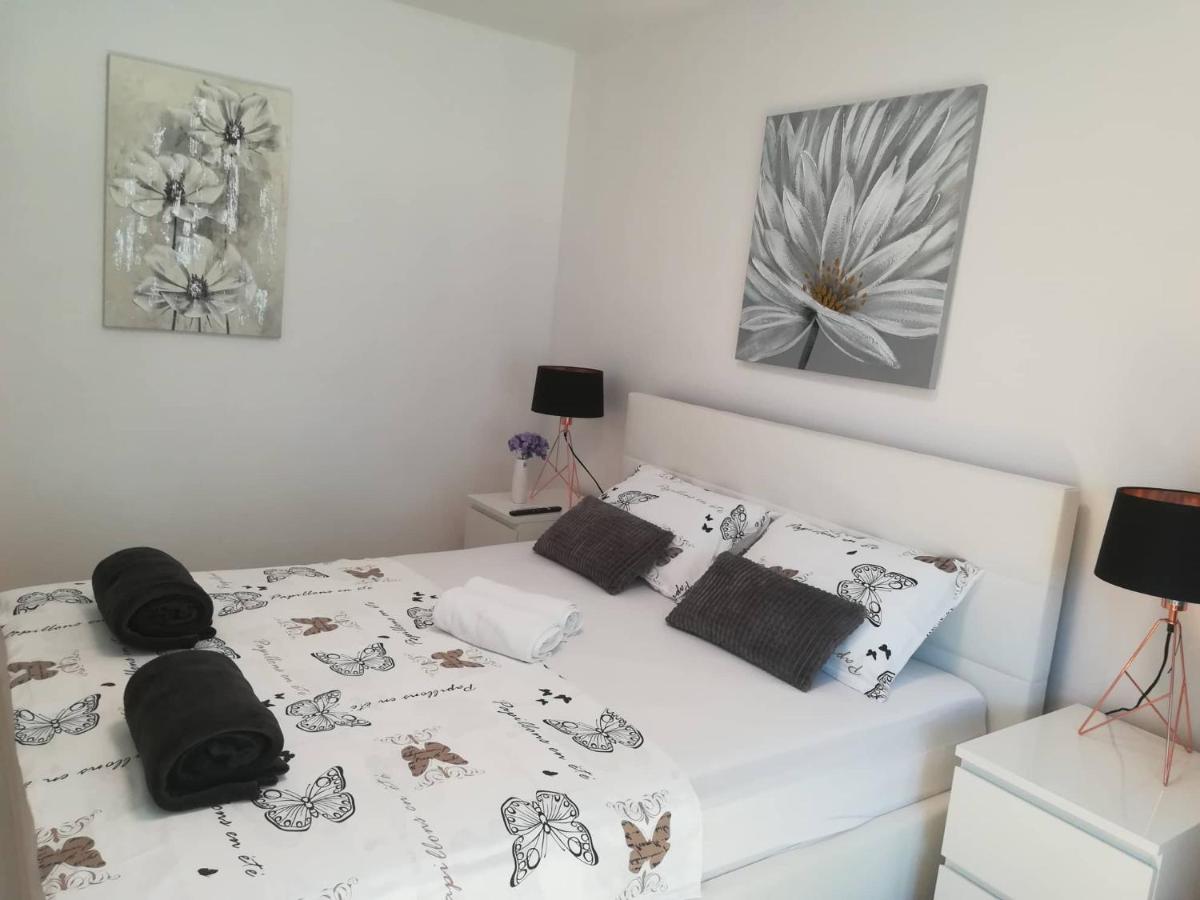 Apartman D&D*** Varaždin エクステリア 写真